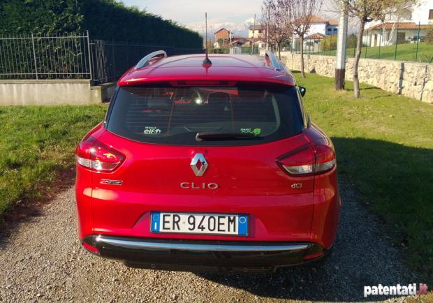 Prova Renault Clio Sporter posteriore