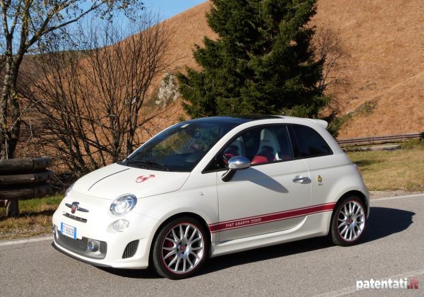 Prova su strada Abarth 595 50° Anniversario