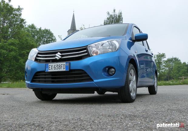 Prova Suzuki Celerio tre quarti anteriore