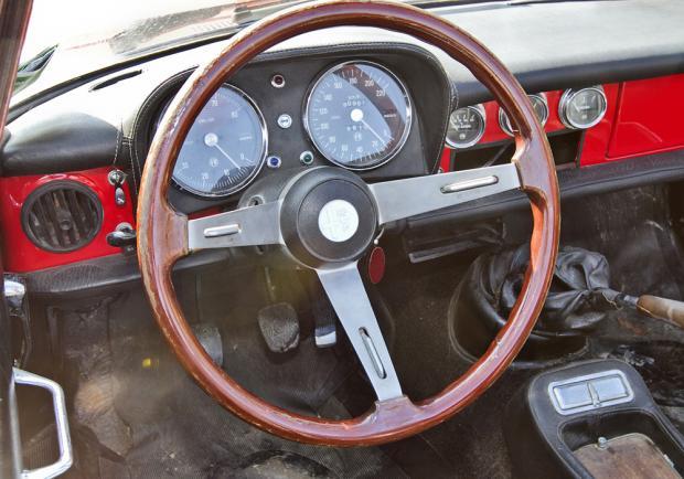 ?Quell?affare è un affare? Alfa Romeo Duetto volante