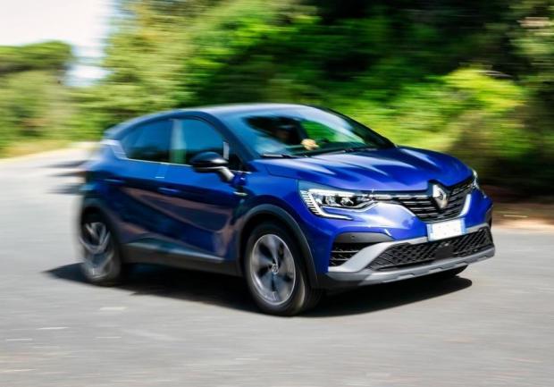 renault captur e tech hybrid 145 cv 4