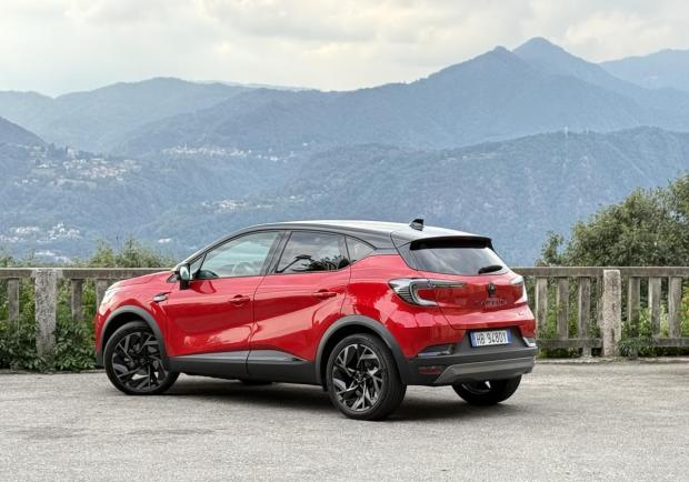 Renault Captur full-hybrid 160cv 2