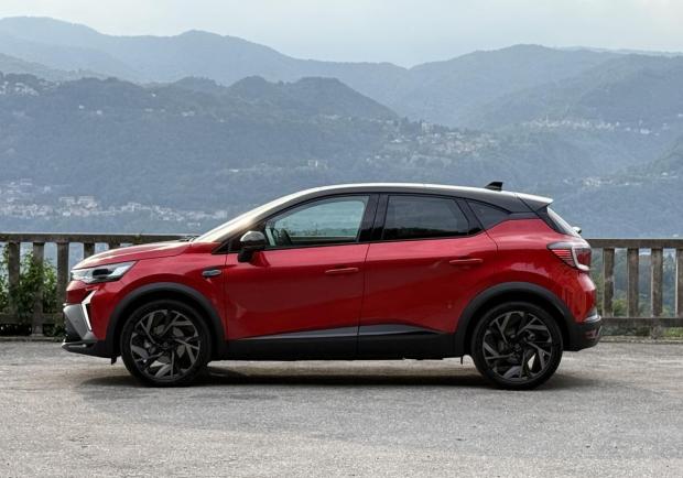 Renault Captur full-hybrid 160cv 8