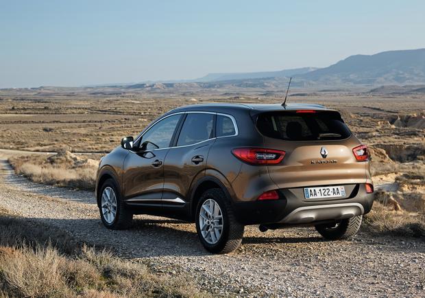 Renault Kadjar dCi 110 tre quarti posteriore