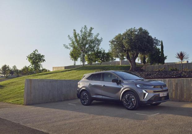 Renault Symbioz E-Tech Esprit Alpine 2 grigia