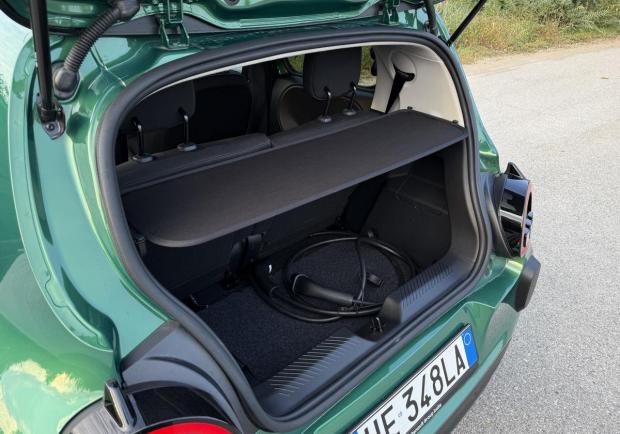 Renault Twingo E-Tech Electric Verde Assoluto bagagliaio