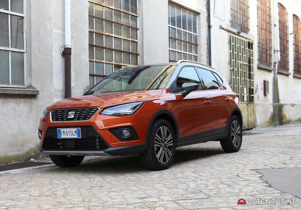 Seat Arona 1.0 Eco TSI 120cv DSG Xcellence immagine