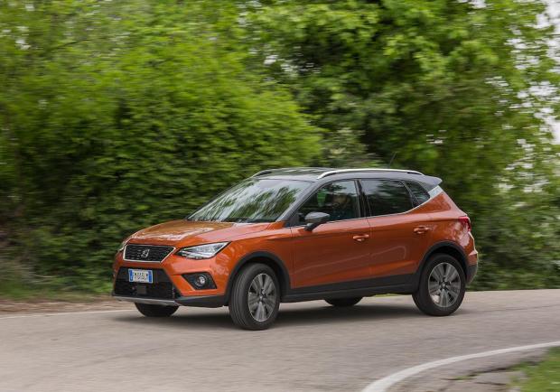 Seat Arona immagine