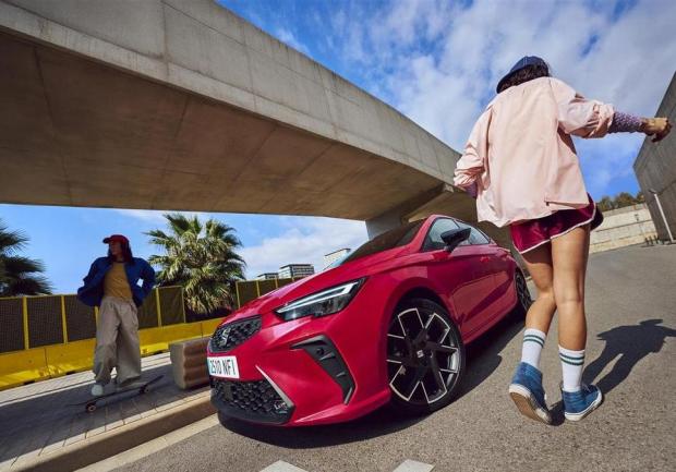 SEAT Ibiza e Arona - on road