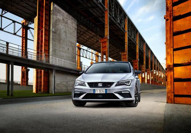 Seat Leon, il 2020 inizia con un listino rinnovato 01