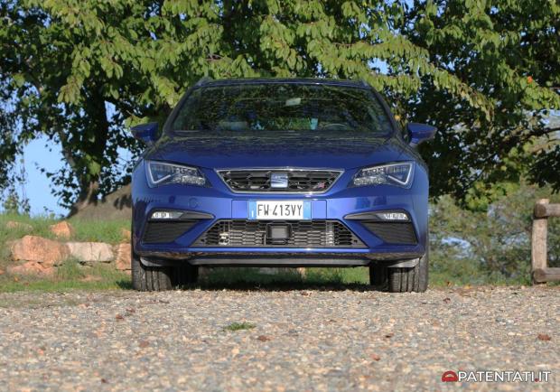 Seat Leon ST 1.5 TGI FR anteriore