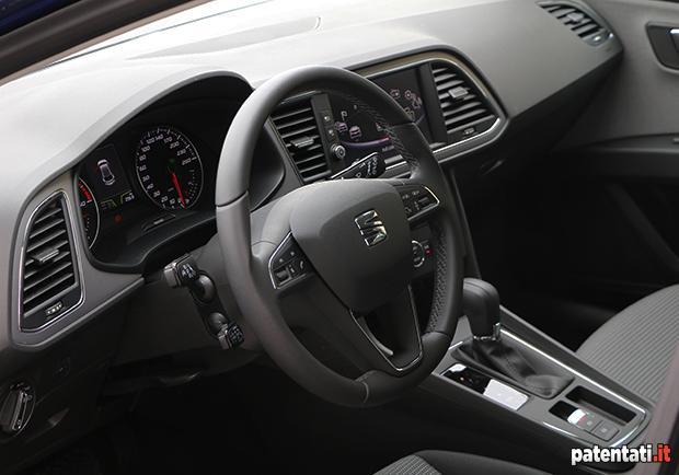 Seat Leon 1.6 TDI 115 CV DSG Style interni