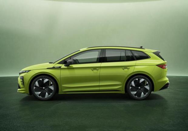 Skoda Enyaq RS - laterale