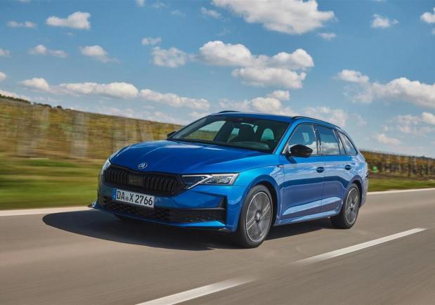 Skoda Octavia Wagon 4x4 immagine