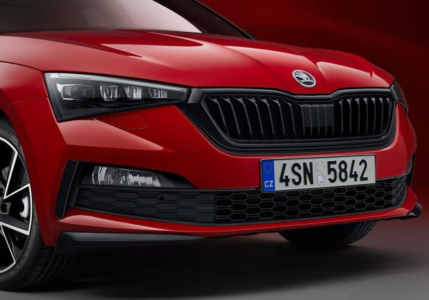 Skoda, via agli ordini di Scala Sport Monte Carlo e Kamiq G-TEC 01