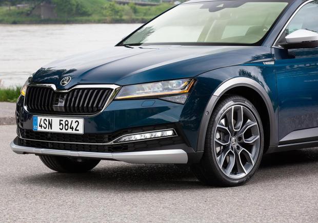 Skoda, la rivoluzione Superb 04