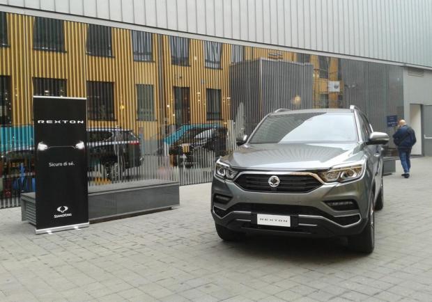 SsangYong Rexton, l'auto del film di Aldo Giovanni e Giacomo