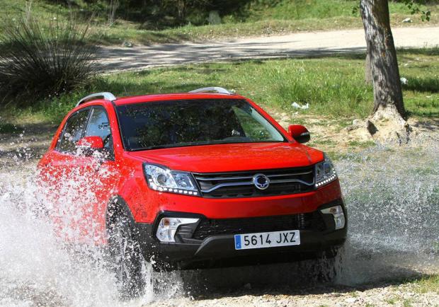 SUV GPL di serie ssangyong korando