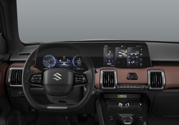 Suzuki eVitara 4x4 allgrip-e interni