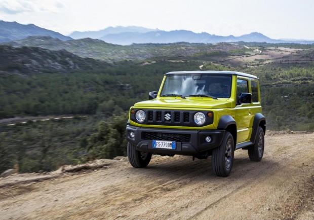 Suzuki Jimny 4WD Allgrip piccola fuoristrada