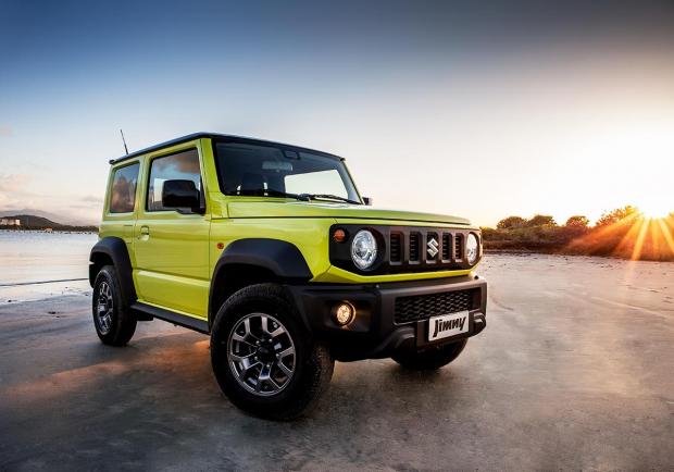 Suzuki, la Jimny vince il Good Design Gold Award 01