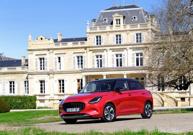Suzuki Swift Hybrid Top foto