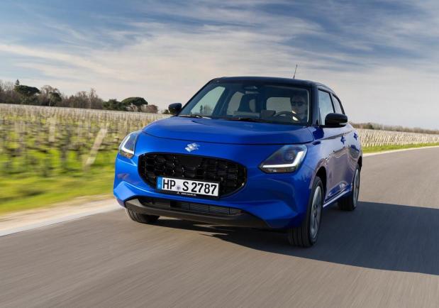 Suzuki Swift Hybrid Top