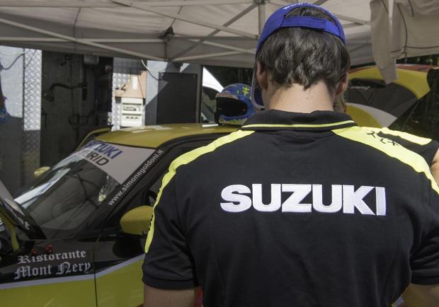 Suzuki Swift Sport Hybrid R1, il debutto dell'ibrido nei rally 02