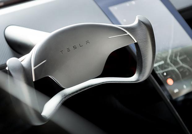 Tesla Roadster interni