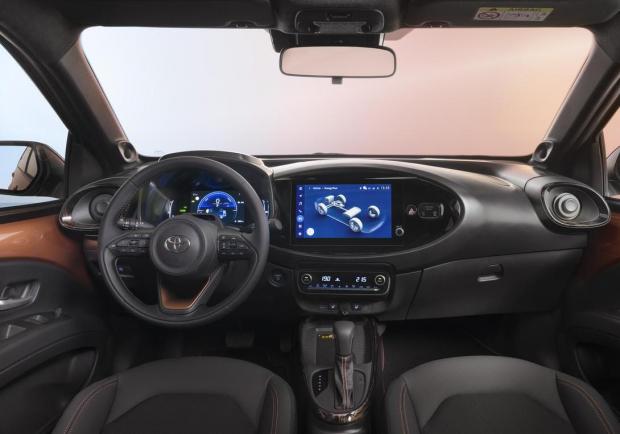 Toyota Aygo X - cruscotto