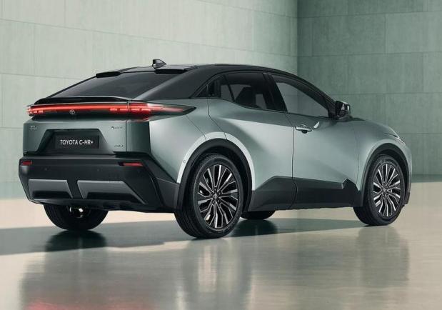 Toyota C-HR - laterale