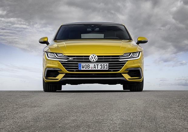 Volkswagen Arteon 2.0 BiTDI Sport frontale statica