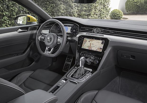 Volkswagen Arteon 2.0 BiTDI Sport interni