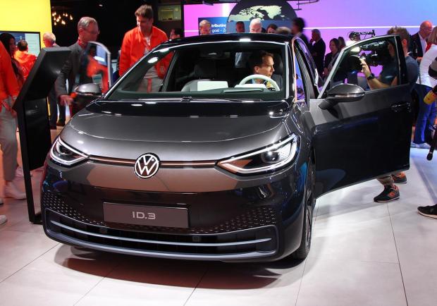 'New Volkswagen', così cambia il marchio a Francoforte 07