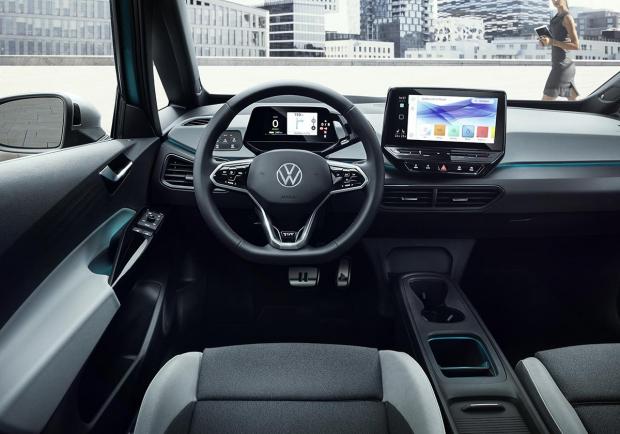 Volkswagen: l'anno del passaggio alla mobilità elettrica 05