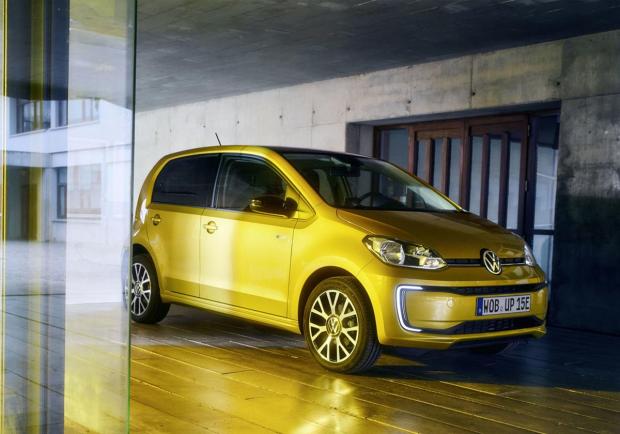 Volkswagen, la mobilità elettrica per tutti in Italia 01
