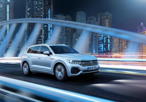 Volkswagen, il Night Vision della nuova Touareg 04