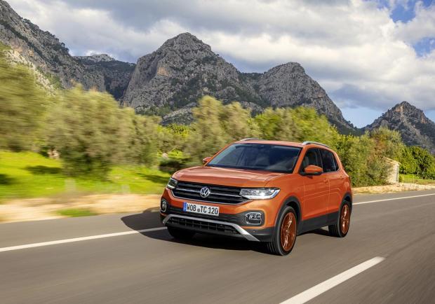 Volkswagen, la nuova Suv compatta T-Cross 02