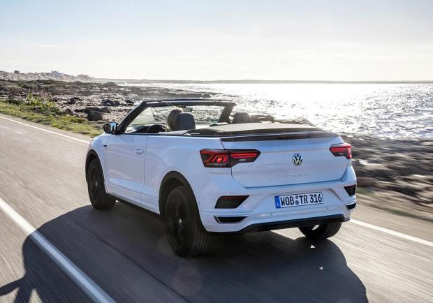 Volkswagen, la nuova T-Roc Cabriolet 03