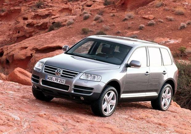 Volkswagen, in arrivo la nuova Touareg 04