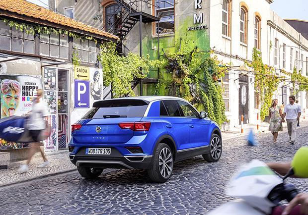 Volkswagen T-Roc 6