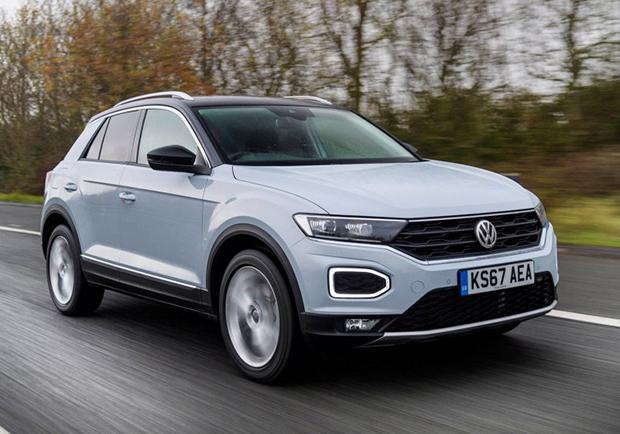 Volkswagen T-Roc, la Suv sarà anche cabriolet 06