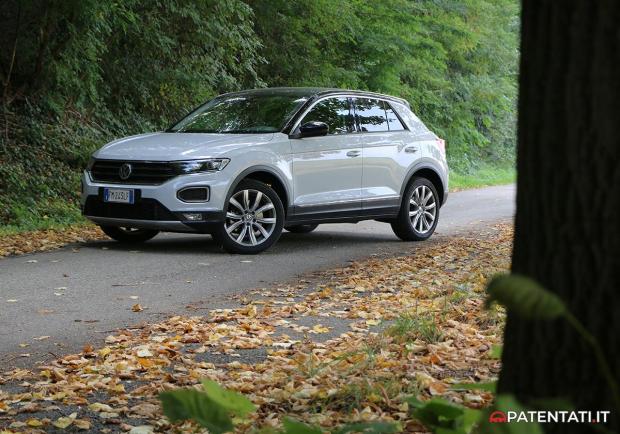 Volkswagen T-Roc TDI 150 CV 4Motion DSG tre quarti anteriore