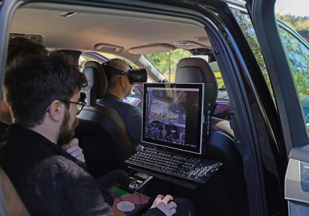 Volvo Cars e Varjo, la realtà virtuale al servizio dell'auto 02