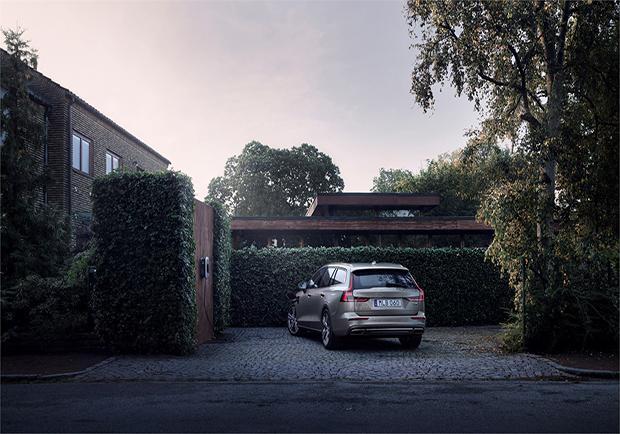 Volvo V60, la station wagon svedese 01