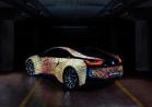 BMW i8 Garage tre quarti posteriore