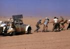 Citroen 2CV nel Sahara