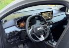 Dacia Jogger Hybrid 155cv Extreme interni