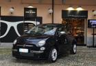 Fiat 500 Autonomy davanti allo store Italian Indipendent