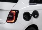 Fiat 500 ibrida 2026 bocchettone benzina